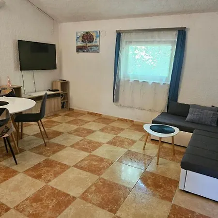 Apartment Jasminka Funtana